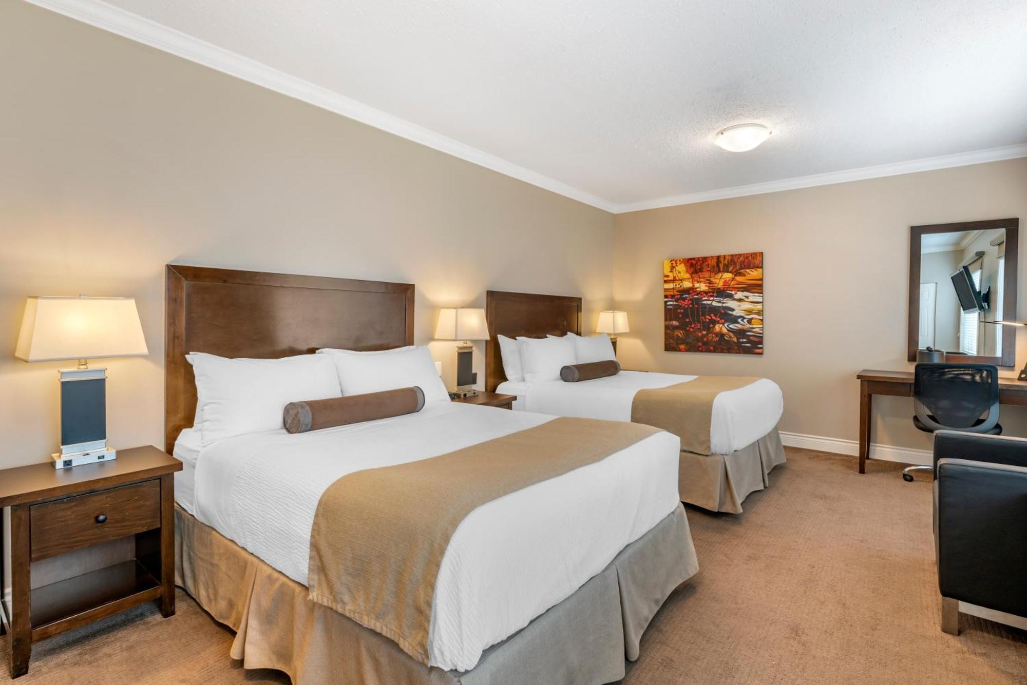 Deluxe Queen Room Two Queen Beds